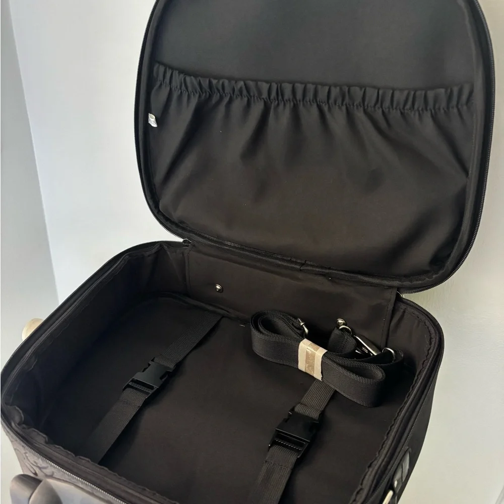 Brighton Black Cosmetic Bag with Silver Accents Travel Bag Carry on Bag NWOT - Picture 3 of 6